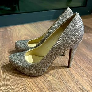 Jessica Simpson Bedazzled Pumps